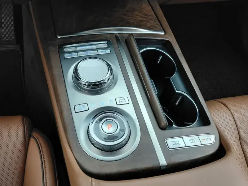 2023 Genesis G80 с пробегом 60 554 км
