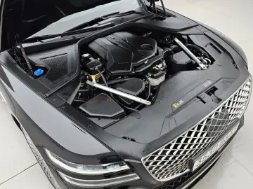 2023 Genesis G80 с пробегом 71 085 км