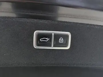 2023 Genesis G80 с пробегом 60 554 км