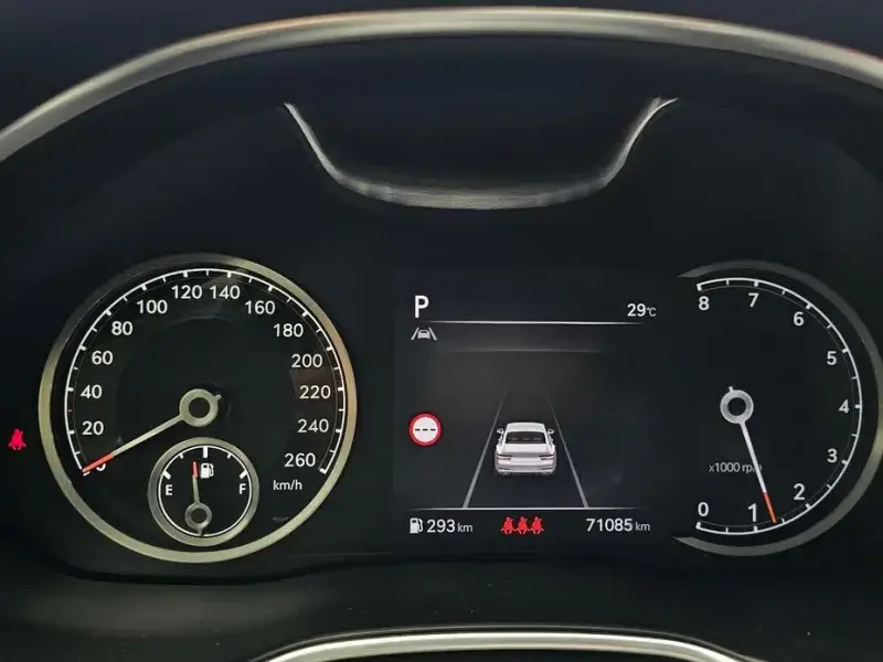 2023 Genesis G80 с пробегом 71 085 км