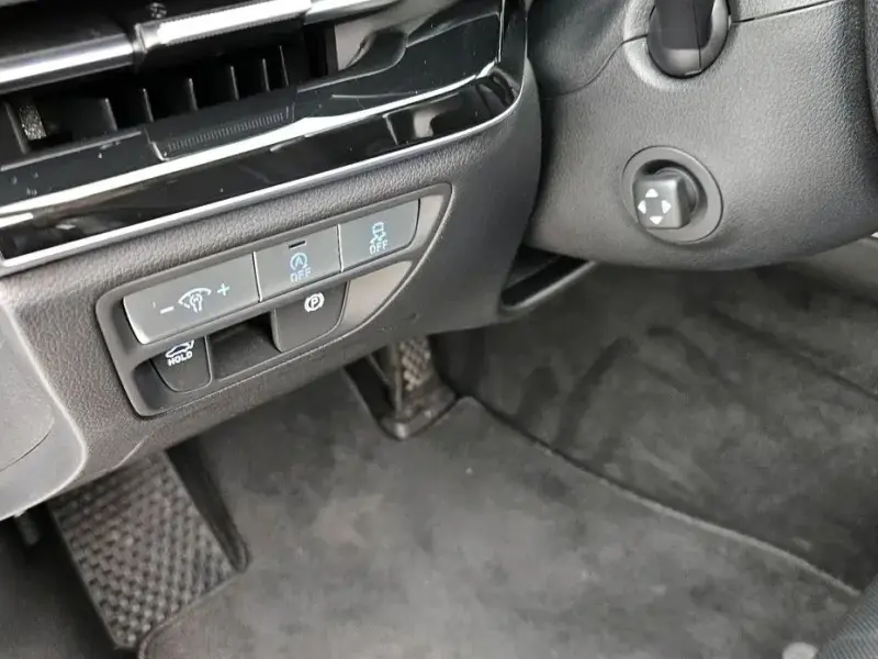 2023 Genesis G80 с пробегом 71 085 км
