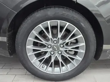 2023 Genesis G80 с пробегом 62 704 км