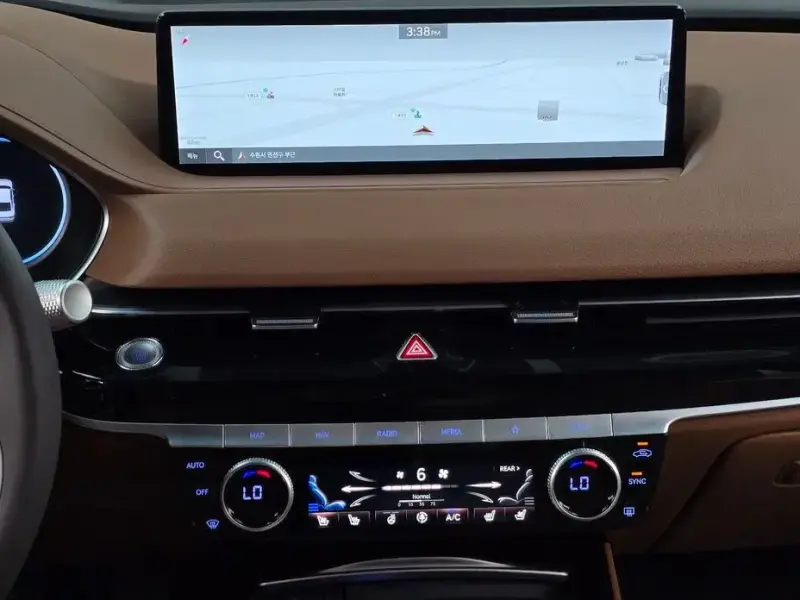 2023 Genesis G80 с пробегом 62 704 км
