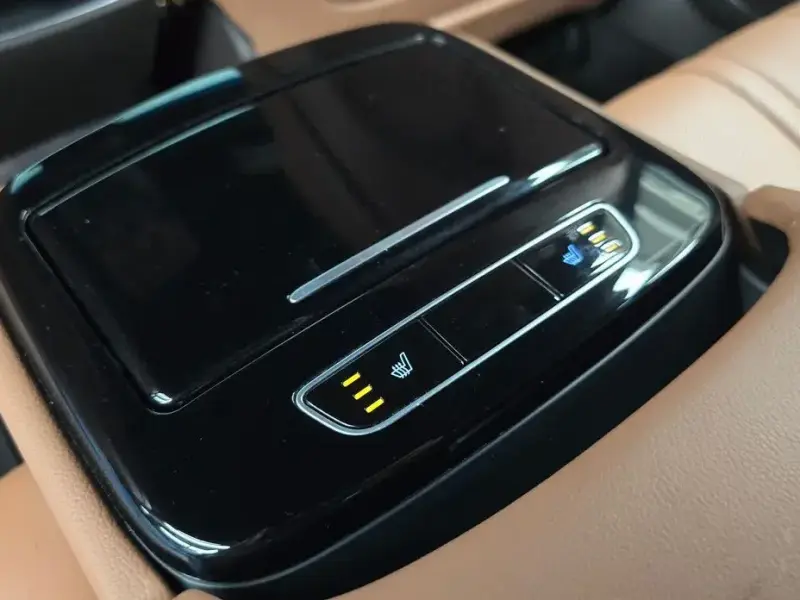 2023 Genesis G80 с пробегом 62 704 км