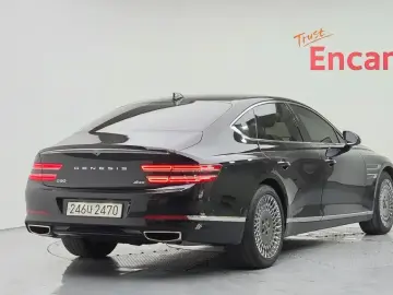 2023 Genesis G80 с пробегом 40 913 км