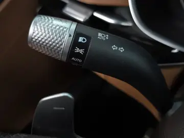 2023 Genesis G80 с пробегом 62 704 км