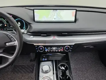 2023 Genesis G80 с пробегом 40 913 км