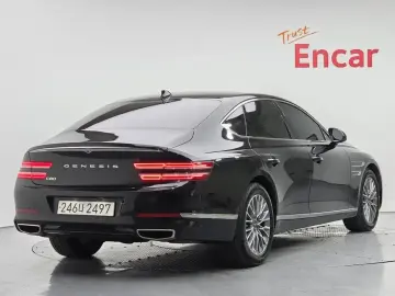 2023 Genesis G80 с пробегом 70 579 км