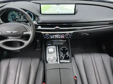 2023 Genesis G80 с пробегом 70 579 км