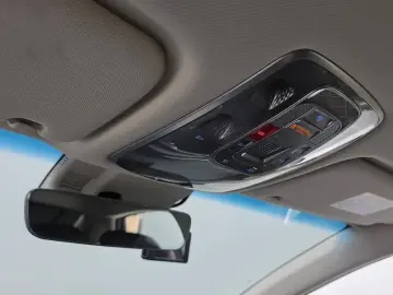 2023 Genesis G80 с пробегом 70 579 км