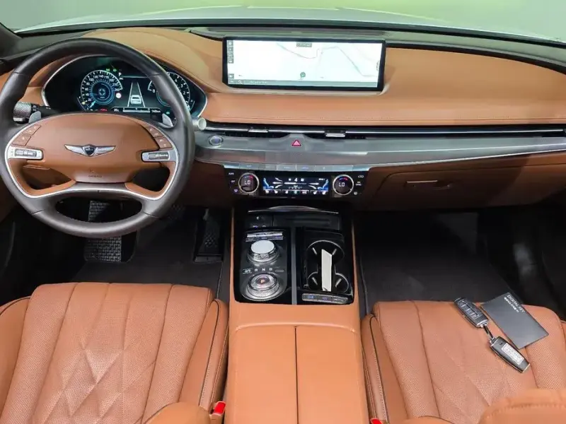 2023 Genesis G80 с пробегом 43 294 км