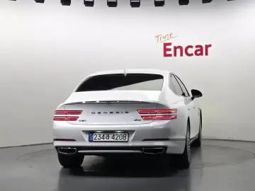 2023 Genesis G80 с пробегом 70 461 км