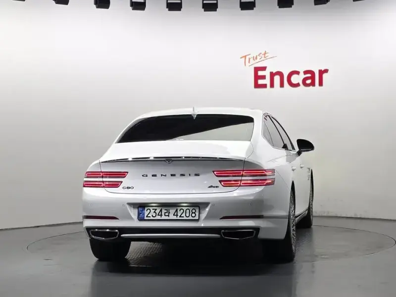 2023 Genesis G80 с пробегом 70 461 км