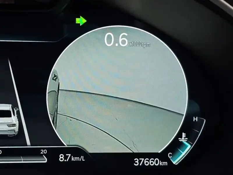 2023 Genesis G80 с пробегом 38 085 км