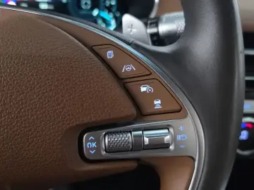 2023 Genesis G80 с пробегом 70 461 км