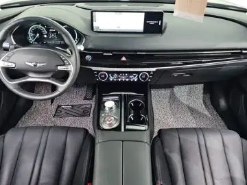2023 Genesis G80 с пробегом 76 767 км