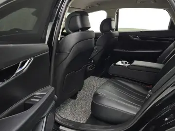 2023 Genesis G80 с пробегом 76 767 км