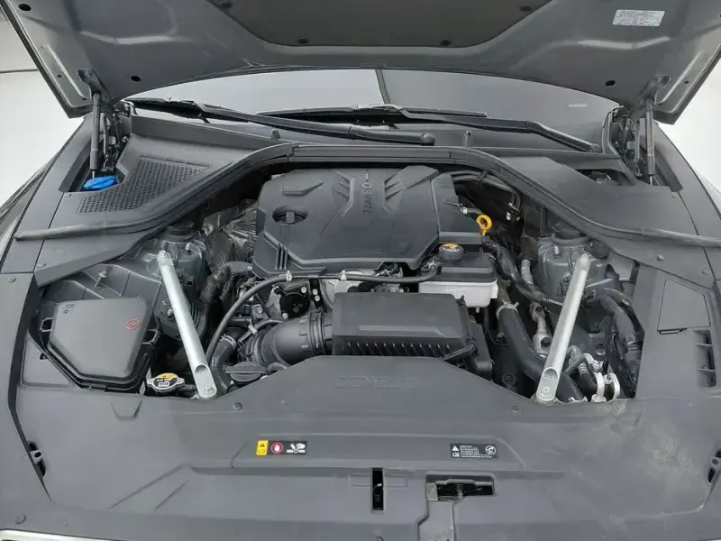 2023 Genesis G80 с пробегом 35 572 км