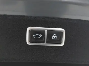 2023 Genesis G80 с пробегом 35 572 км
