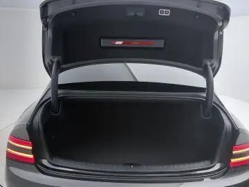 2023 Genesis G80 с пробегом 35 572 км
