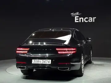 2023 Genesis G80 с пробегом 93 876 км