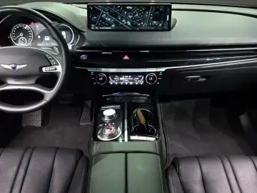 2023 Genesis G80 с пробегом 93 876 км