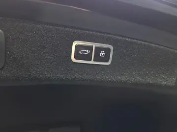 2023 Genesis G80 с пробегом 93 876 км