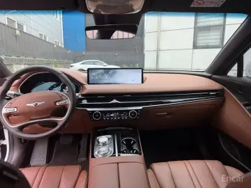 2023 Genesis G80 с пробегом 47 750 км