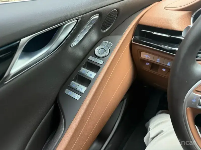 2023 Genesis G80 с пробегом 47 750 км