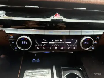 2023 Genesis G80 с пробегом 47 750 км