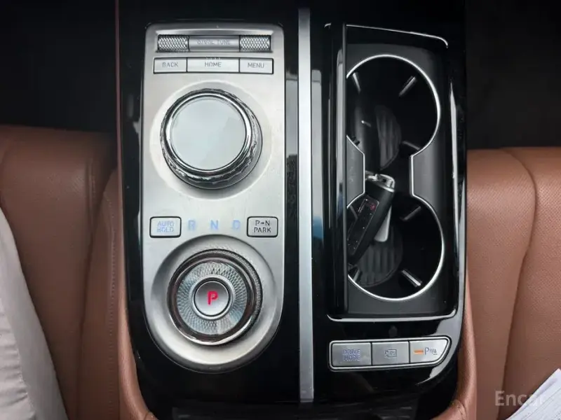 2023 Genesis G80 с пробегом 47 750 км