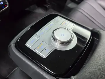 2023 Genesis G80 с пробегом 67 546 км