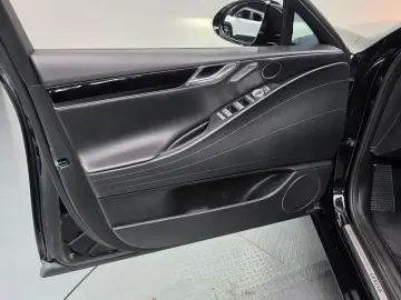 2023 Genesis G80 с пробегом 67 546 км