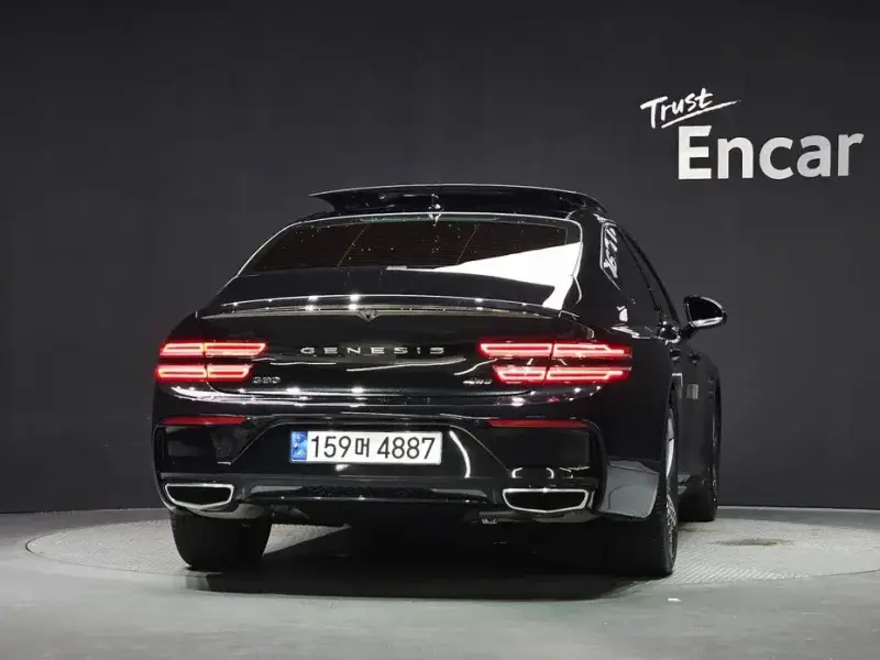 2023 Genesis G80 с пробегом 44 261 км