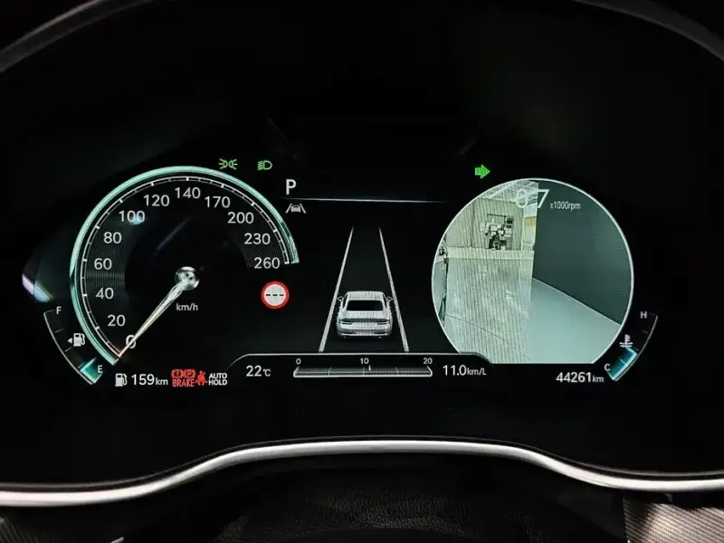 2023 Genesis G80 с пробегом 44 261 км