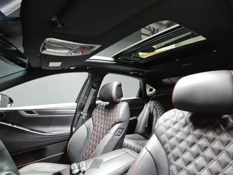 2023 Genesis G80 с пробегом 44 261 км