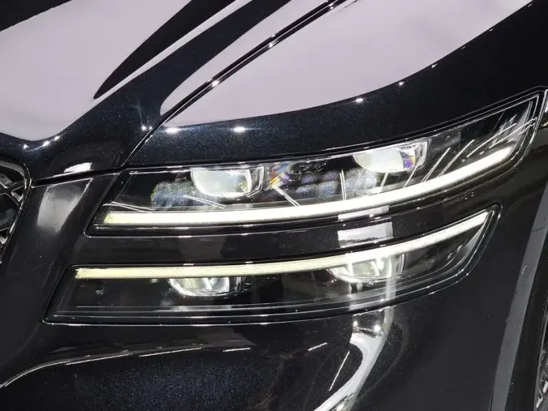 2023 Genesis G80 с пробегом 44 261 км