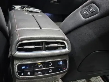 2023 Genesis G80 с пробегом 44 261 км