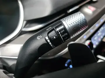 2023 Genesis G80 с пробегом 44 261 км
