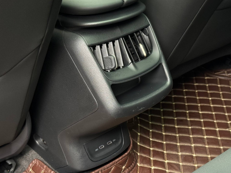 2024 Volkswagen ID.Unyx с пробегом 11 033 км