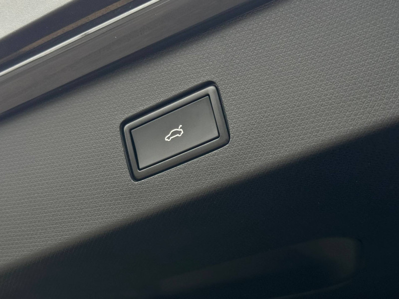 2024 Volkswagen ID.Unyx с пробегом 11 033 км