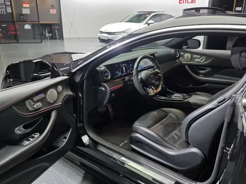 2021 Mercedes-Benz E-Класс с пробегом 99 606 км