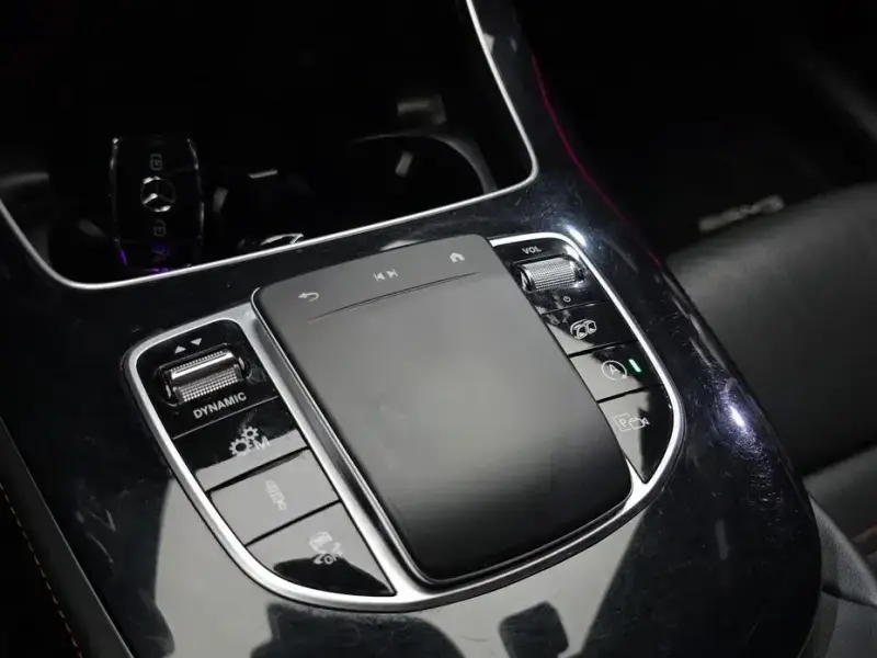 2021 Mercedes-Benz E-Класс с пробегом 99 606 км