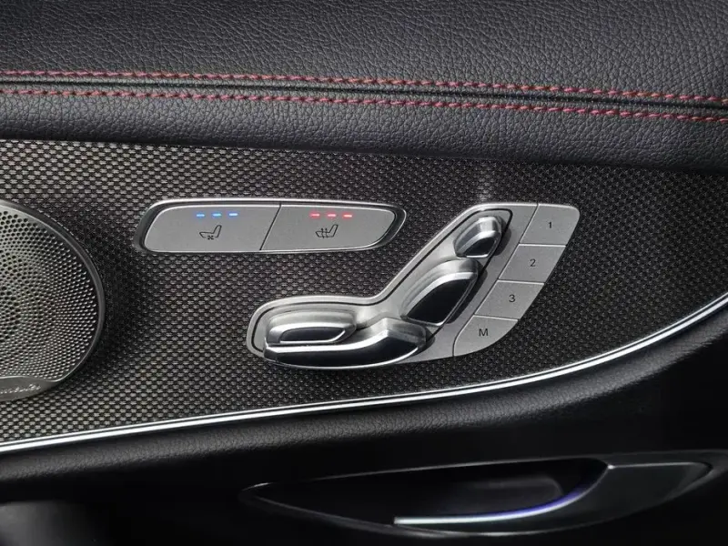 2021 Mercedes-Benz E-Класс с пробегом 99 606 км