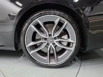 2021 Mercedes-Benz E-Класс с пробегом 99 606 км