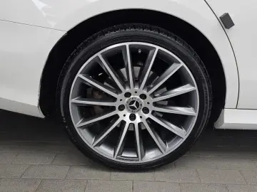 2022 Mercedes-Benz E-Класс с пробегом 52 676 км