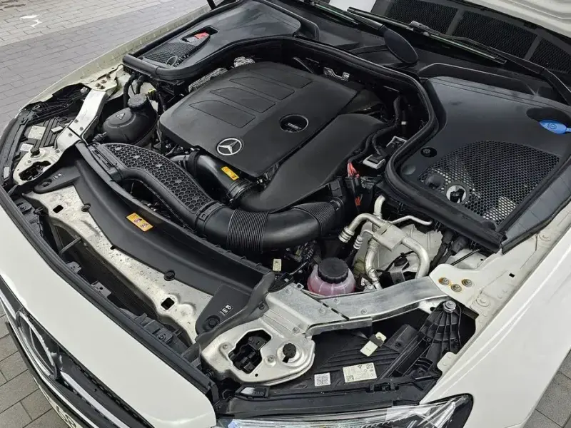 2022 Mercedes-Benz E-Класс с пробегом 52 676 км