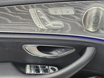 2022 Mercedes-Benz E-Класс с пробегом 52 676 км