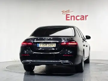 2022 Mercedes-Benz E-Класс с пробегом 88 819 км