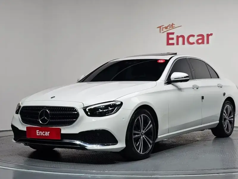 2022 Mercedes-Benz E-Класс с пробегом 48 204 км